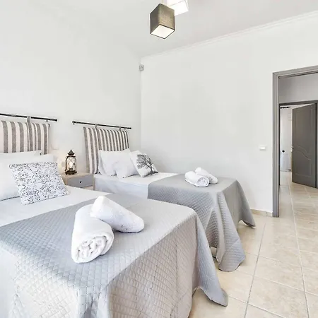 Oliveto Villa Planos (Zakynthos)